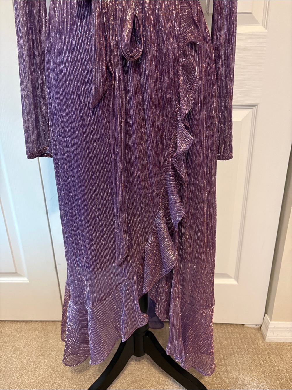 NWT Kensie Metallic Purple Long Sleeve Faux Wrap Midi Dress Size 10. - Picture 3 of 13